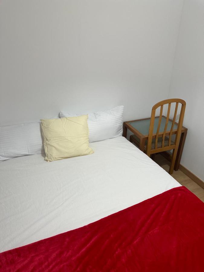 El Gengo Hostel Мадрид Екстер'єр фото