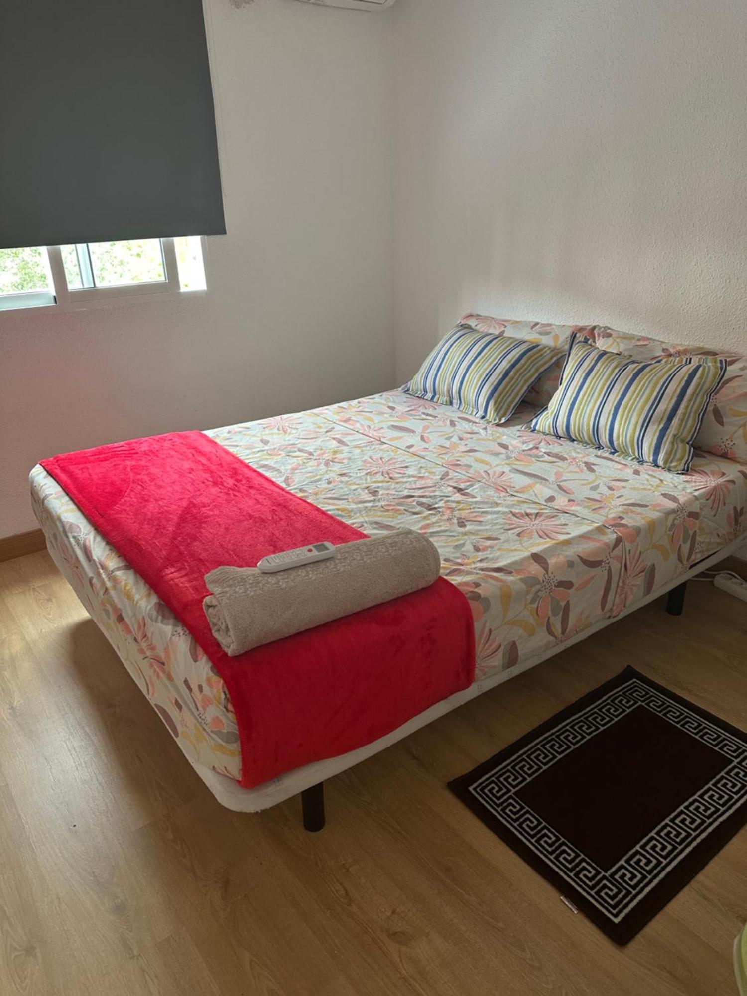 El Gengo Hostel Мадрид Екстер'єр фото